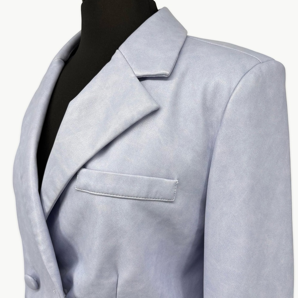 7 For All Mankind Faux Leather Cropped Jacket Sz Medium Lavender Double Breasted - Picture 10 of 13